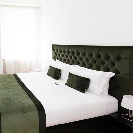 Home At Rome St. Peter Rooms&Apartment Roma Exterior foto