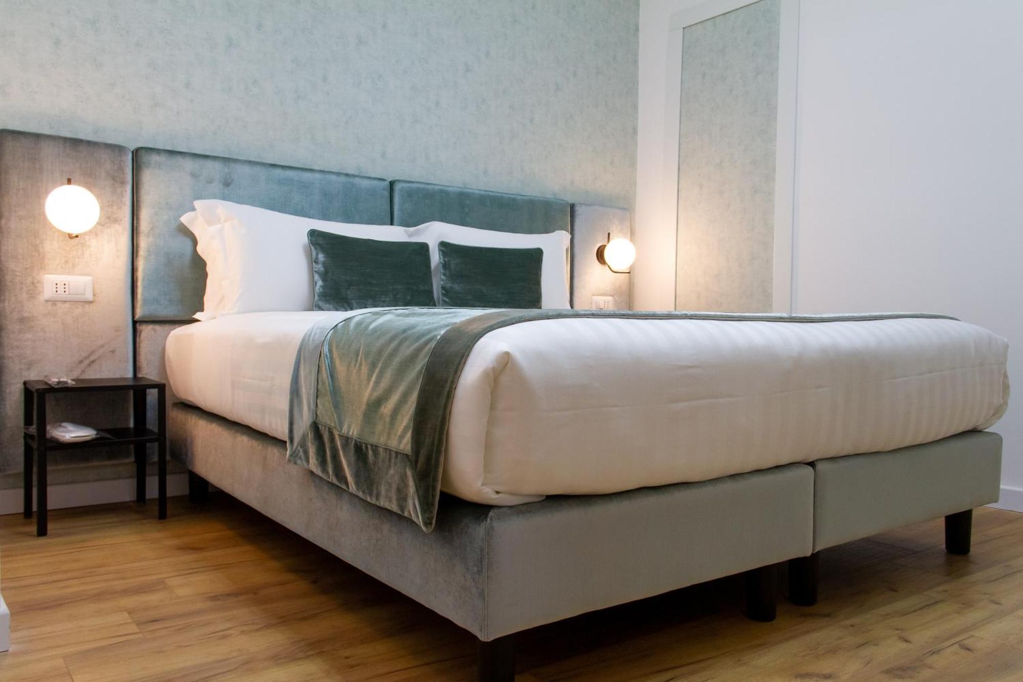 Home At Rome St. Peter Rooms&Apartment Roma Exterior foto