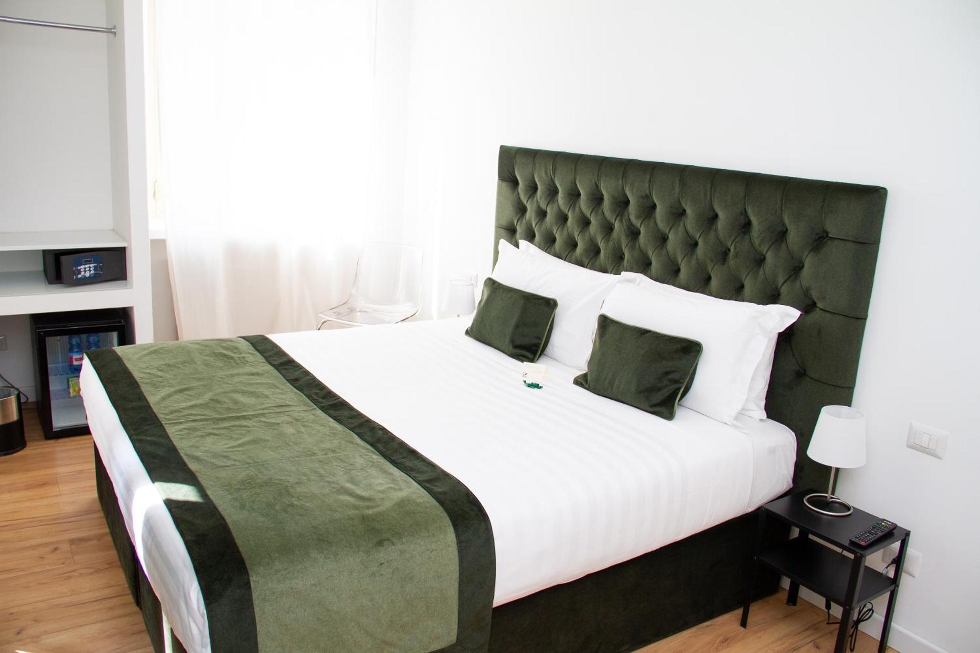 Home At Rome St. Peter Rooms&Apartment Roma Exterior foto